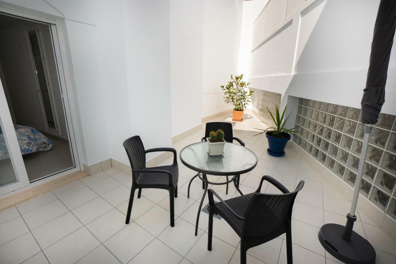 Apartamentos Mombasa 1 Planta Nerja Exterior foto